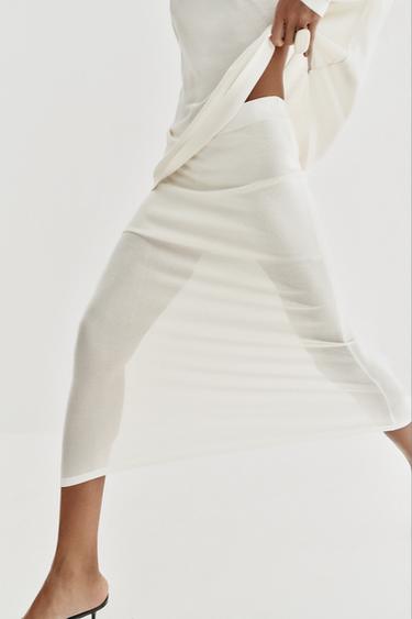 FALDA MIDI PUNTO FINO - Blanco de Zara