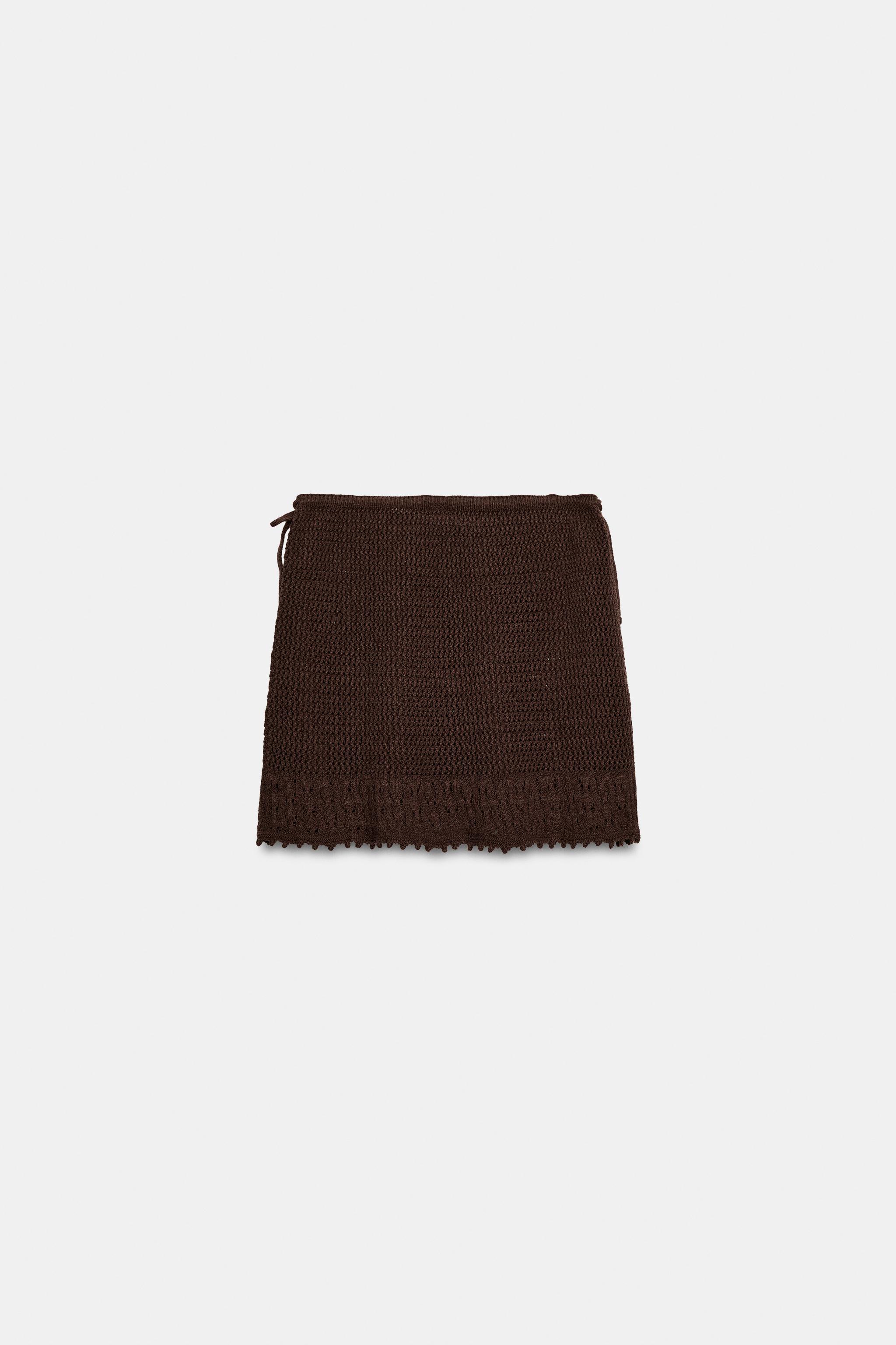 KNIT MINI SKIRT