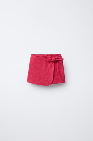 FALDA BERMUDA ESTRUCTURA LAZO - Rojo de Zara