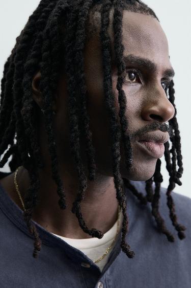 T-SHIRT LAVÉ COL TUNISIEN - Bleu marine de Zara - Image 5