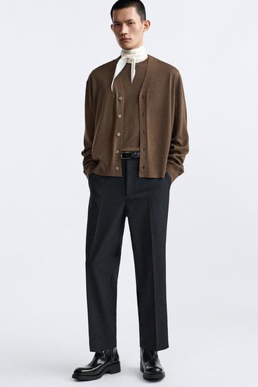 BALAND CHARM ETIK - Qora Zara tomonidan - Tasvir 0