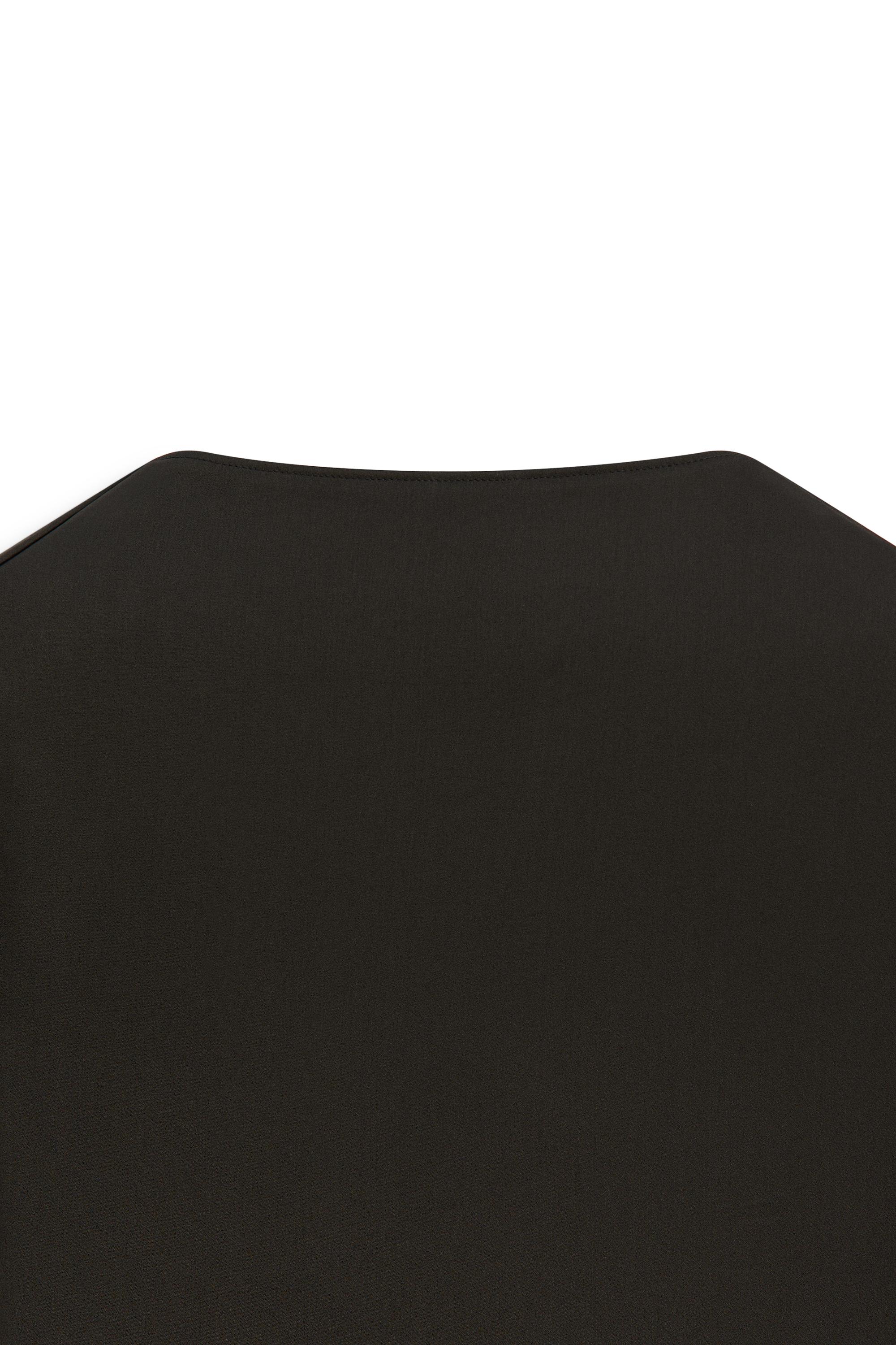 Asymmetric sleeve midi dress - LIMITED EDITION