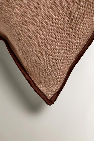 HOUSSE DE COUSSIN OVERLOCK - Rose de Zara - Image 1