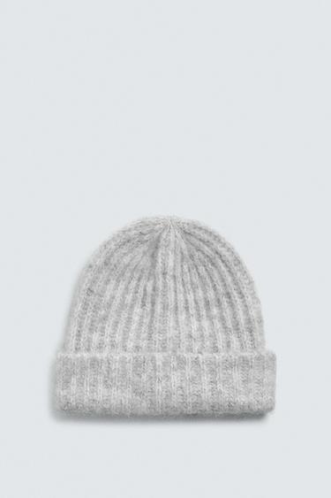 TEXTURED KNIT BEANIE - White by Zara