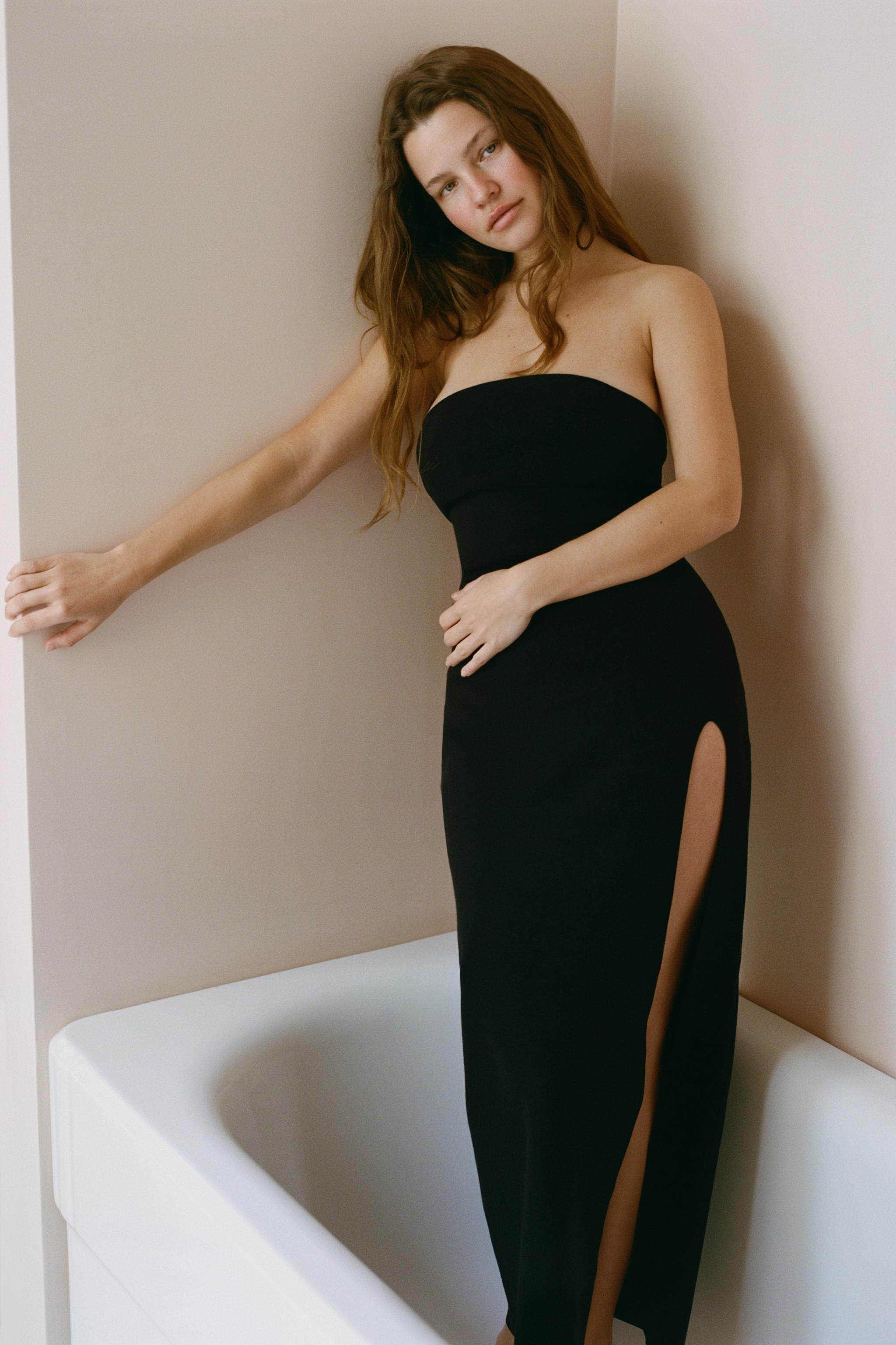 ROBE EN MAILLE BUSTIER