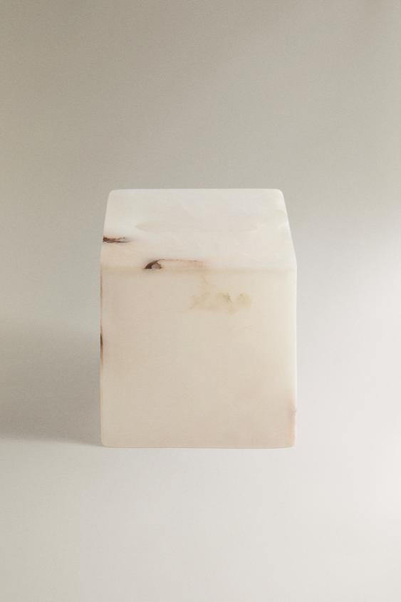 ALABASTER TISSUE BOX - White by Zara - Image 0