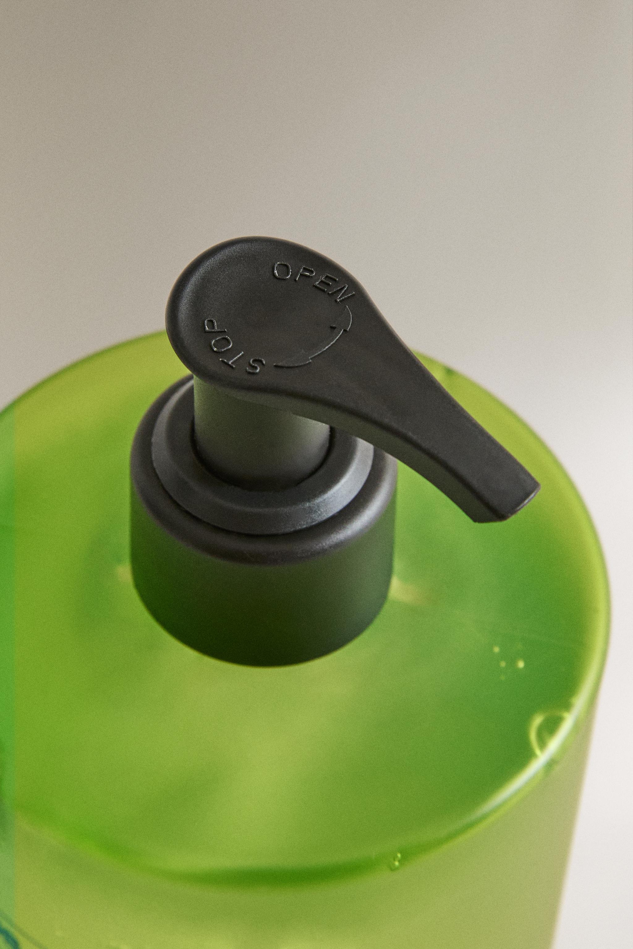 (500 ML) BERGAMOT & SANDALWOOD LIQUID HAND AND BODY SOAP