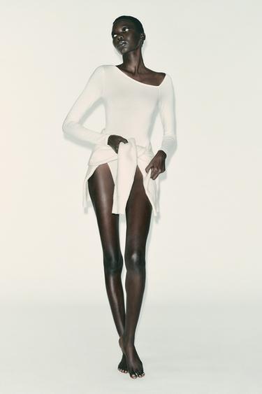 Zara ASYMMETRIC LONG SLEEVE BODYSUIT - Ecru