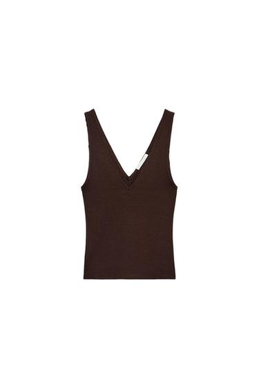 TOP ESCOTE PICO RIB - Marrón de Zara