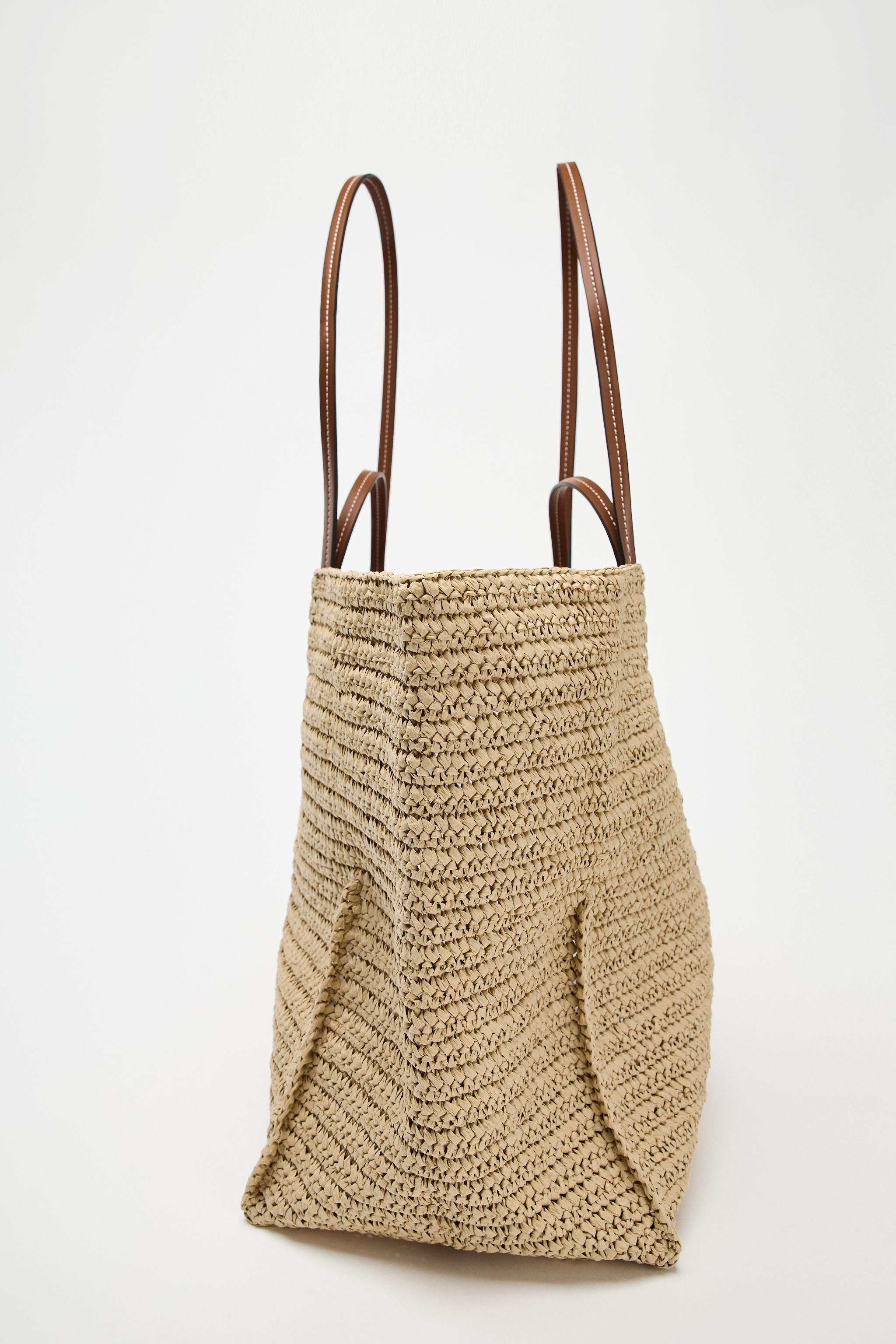 【ZARA】ウーブン トートバッグ 6019/510/111 ウーブン トートバッグ - ライトベージュ | ZARA Japan / 日本