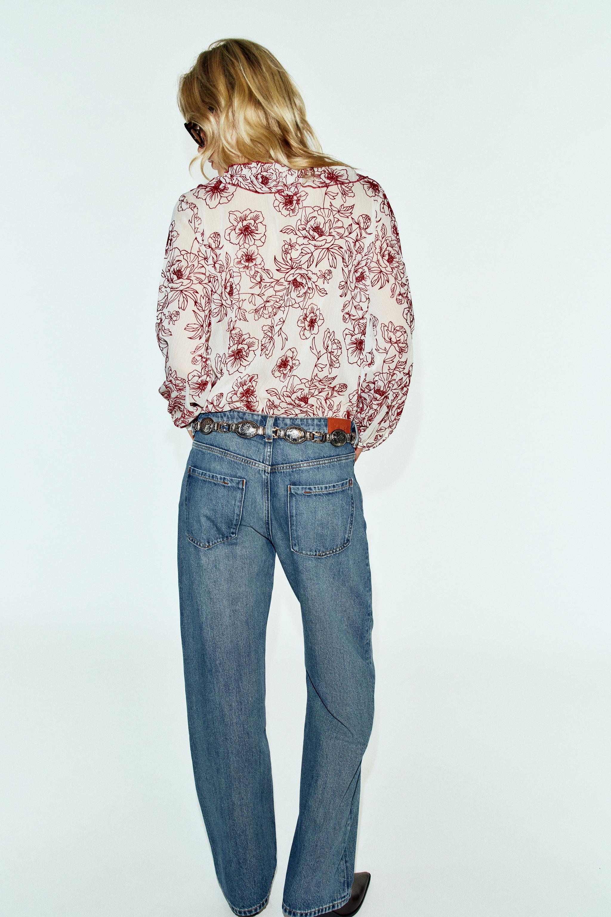 FLORAL RUFFLE BLOUSE