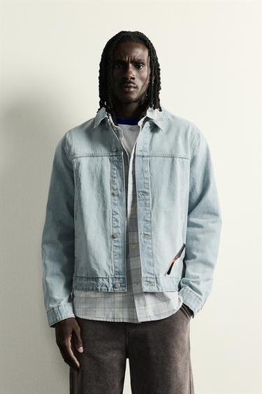 CAZADORA DENIM BÁSICA - Azul claro de Zara