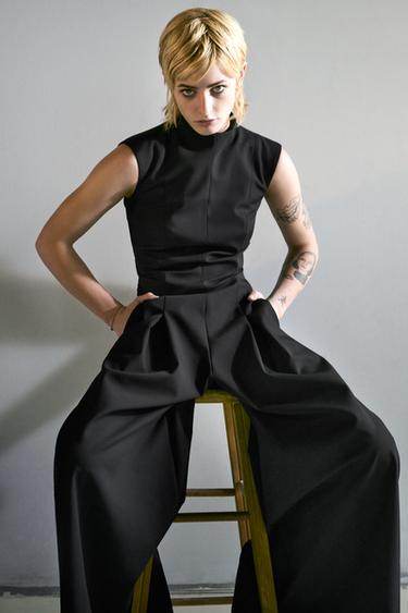 VOLUMINOUS JUMPSUIT - Black by Zara - Image 0