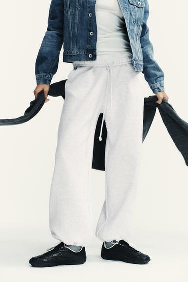{navn} - {farge} for Zara