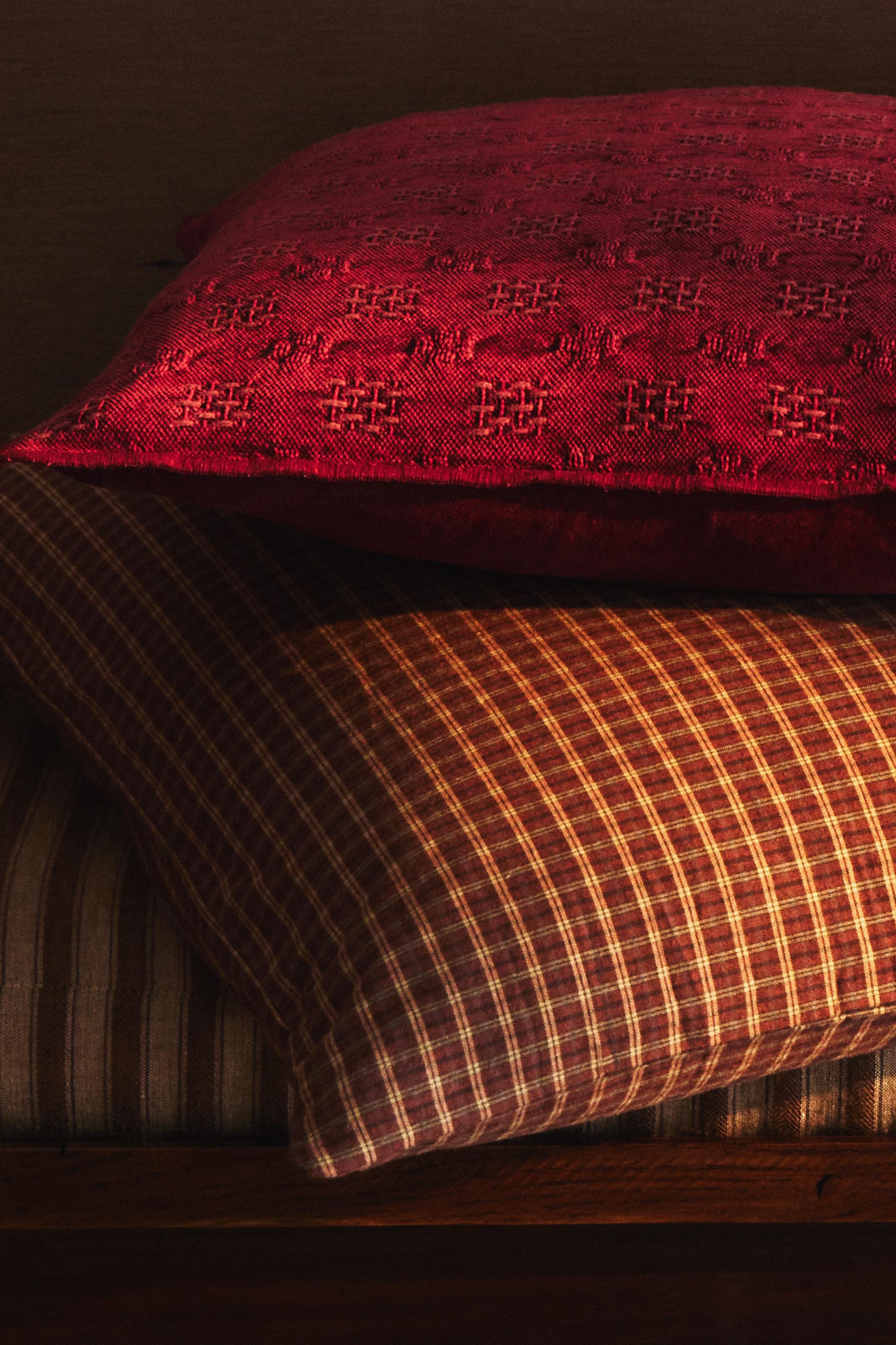 HOUSSE DE COUSSIN VELOURS JACQUARD NOËL