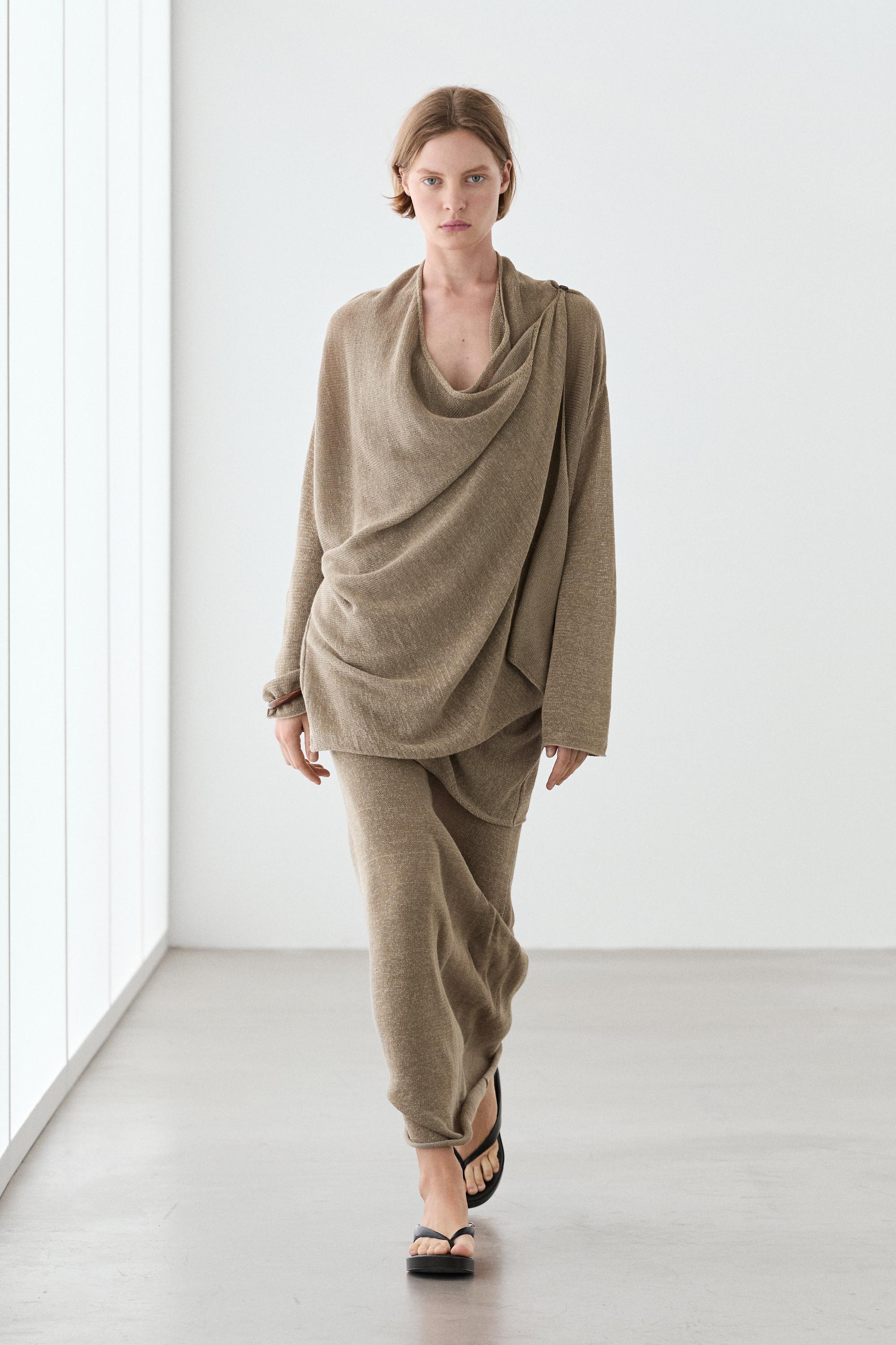 Total look draped knit cape cardigan