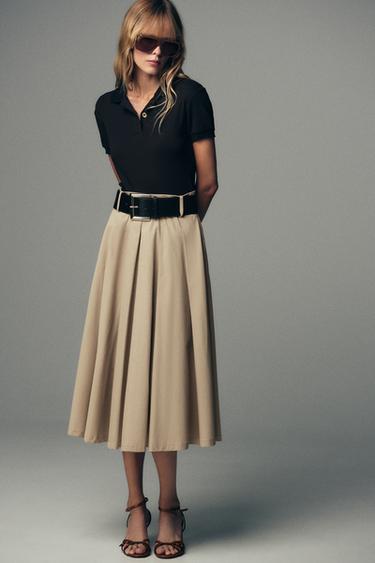 KOMBINIERTES KLEID MIT GÜRTEL - Sandfarben / Schwarz von Zara