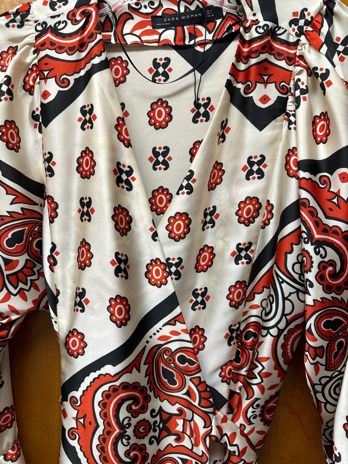 VESTIDO CRUZADO ESTAMPADO - Image 2