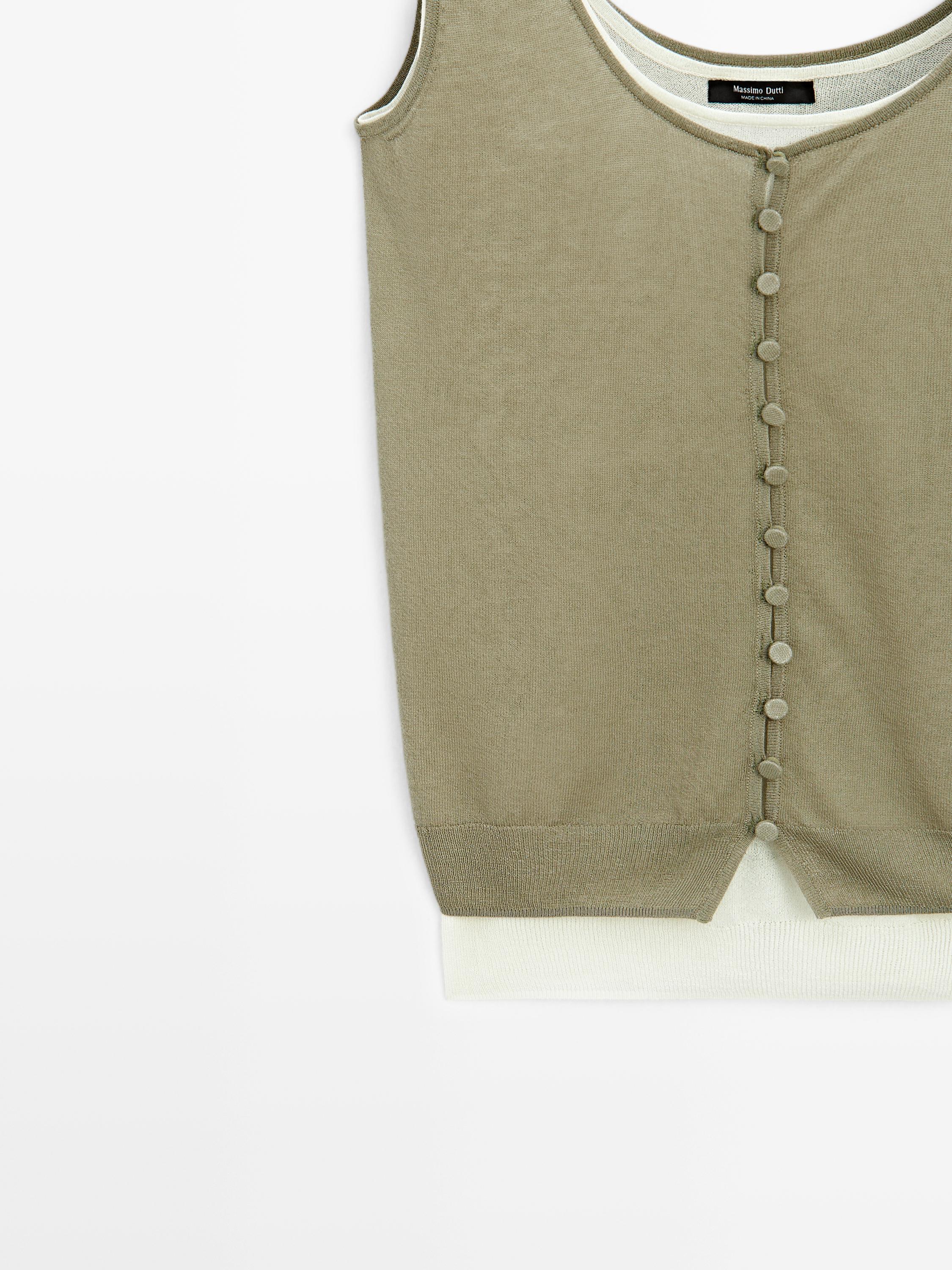 Top en maille superposé avec boutons