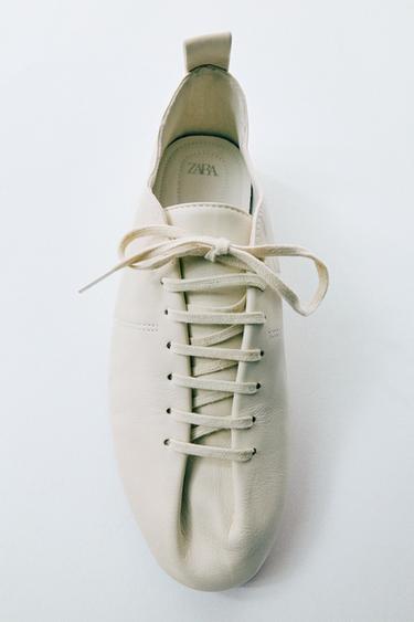 SOFT LEATHER DERBY SHOES -  by Zara