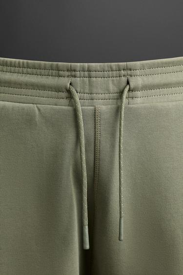 PANTALON DE JOGGING TECHNIQUE À ZIPS - Vert olive de Zara - Image 8