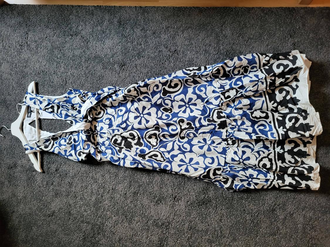 PRINTED CROSSOVER DRESS - Image 7