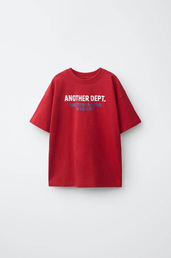 CAMISETA ESTAMPADO TEXTO - Rojo de Zara - Imagen 0