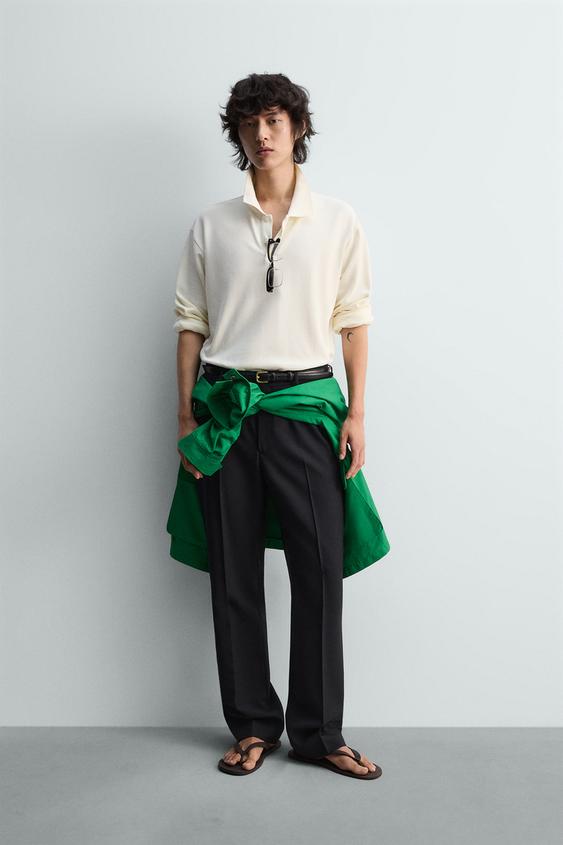 REGULAR FIT TEXTURED PIQUÉ POLO