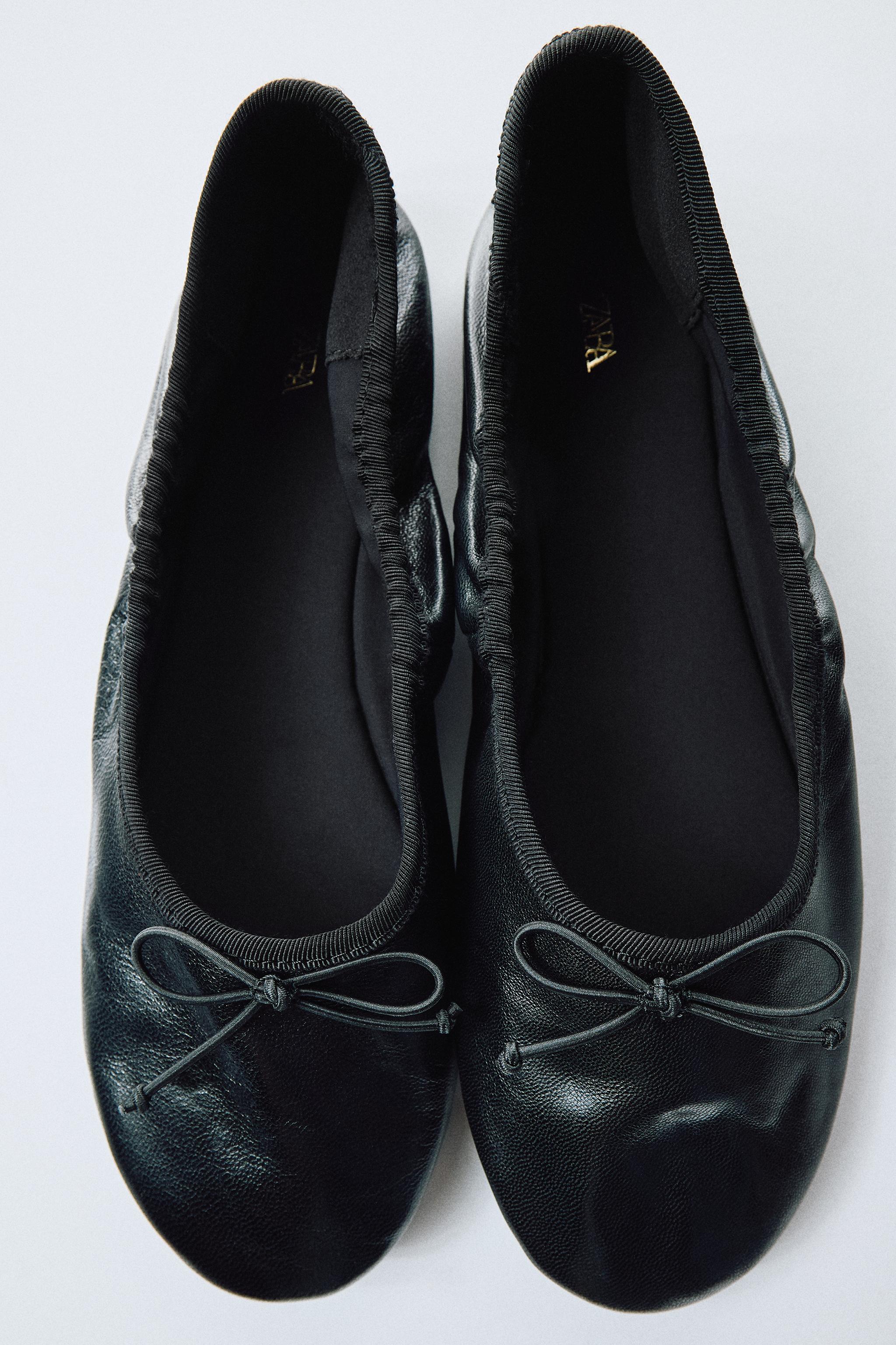 LEATHER RUCHED BALLET FLATS
