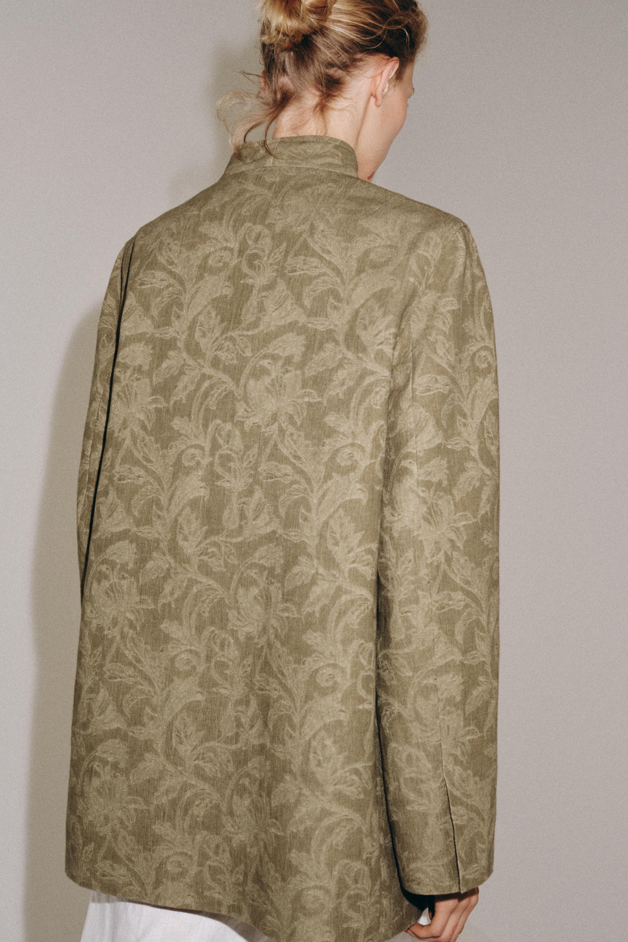 SÜSLÜ DÜĞMELİ JAKARLI BLAZER ZW COLLECTION - Görsel 6