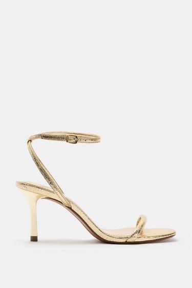 METALLIC-EFFECT HEELED SANDALS - Gold by Zara