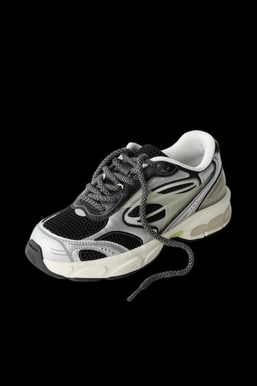 MESH TRAINERS - Black by Zara