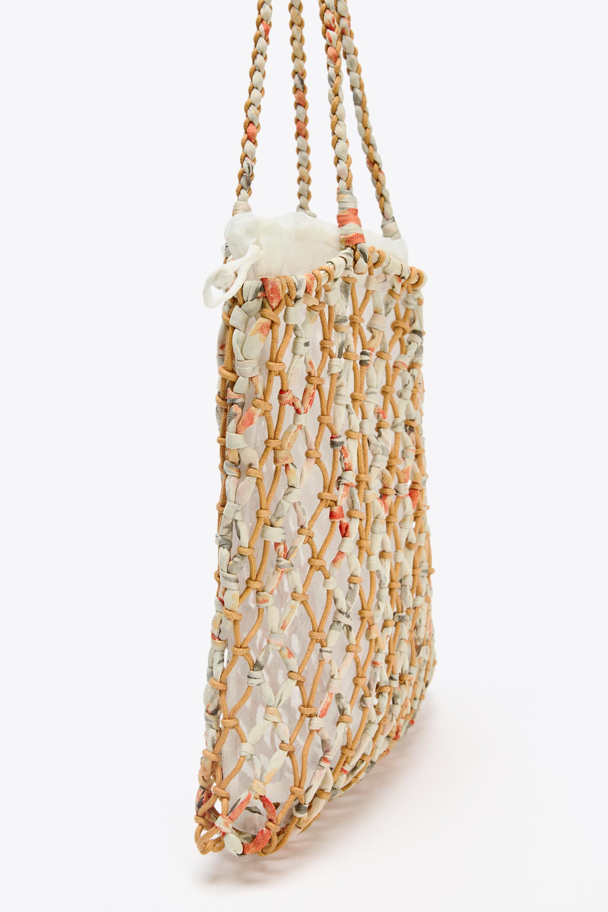 ZARA【NEW】BRAIDED BASKET BAG WITH DESIGN Zara woven basket bag 2025