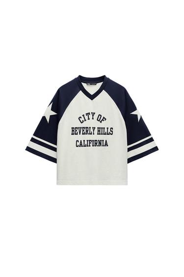 CAMISETA VARSITY