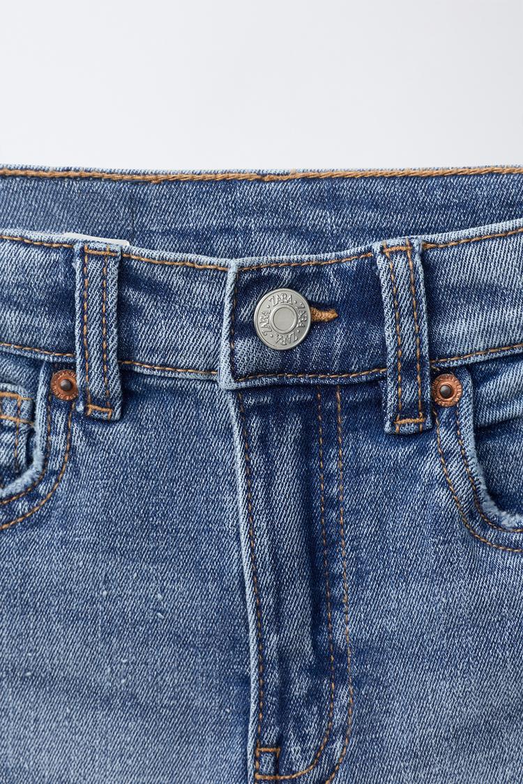 Jeans entubados rotos 3