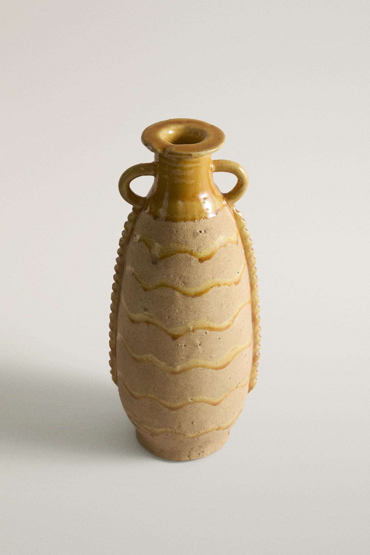 DECORATIVE TERRACOTTA VASE WITH HANDLES — Yellow
