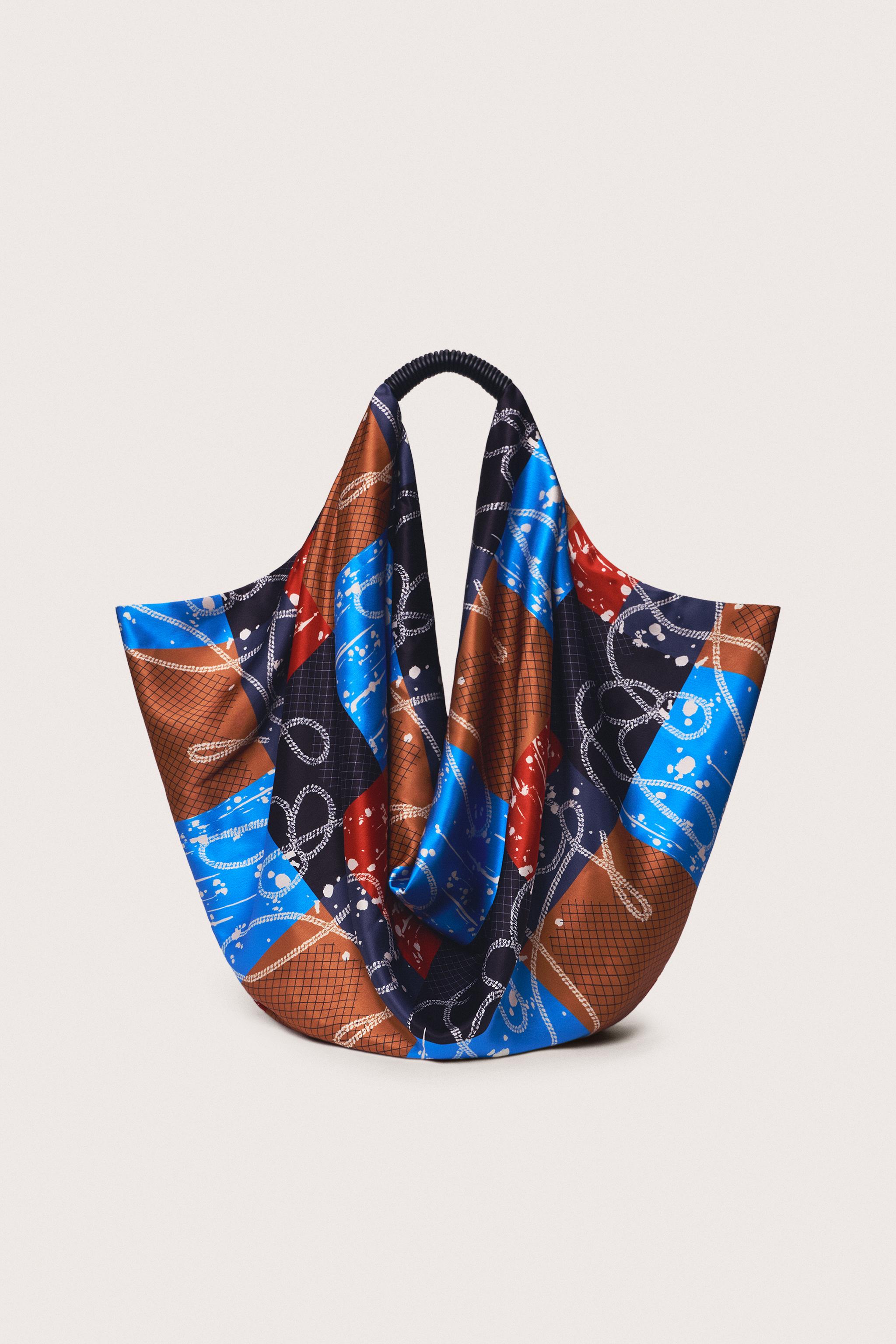 LIMITED EDITION PRINTED SHOPPER SHOULDER BAG