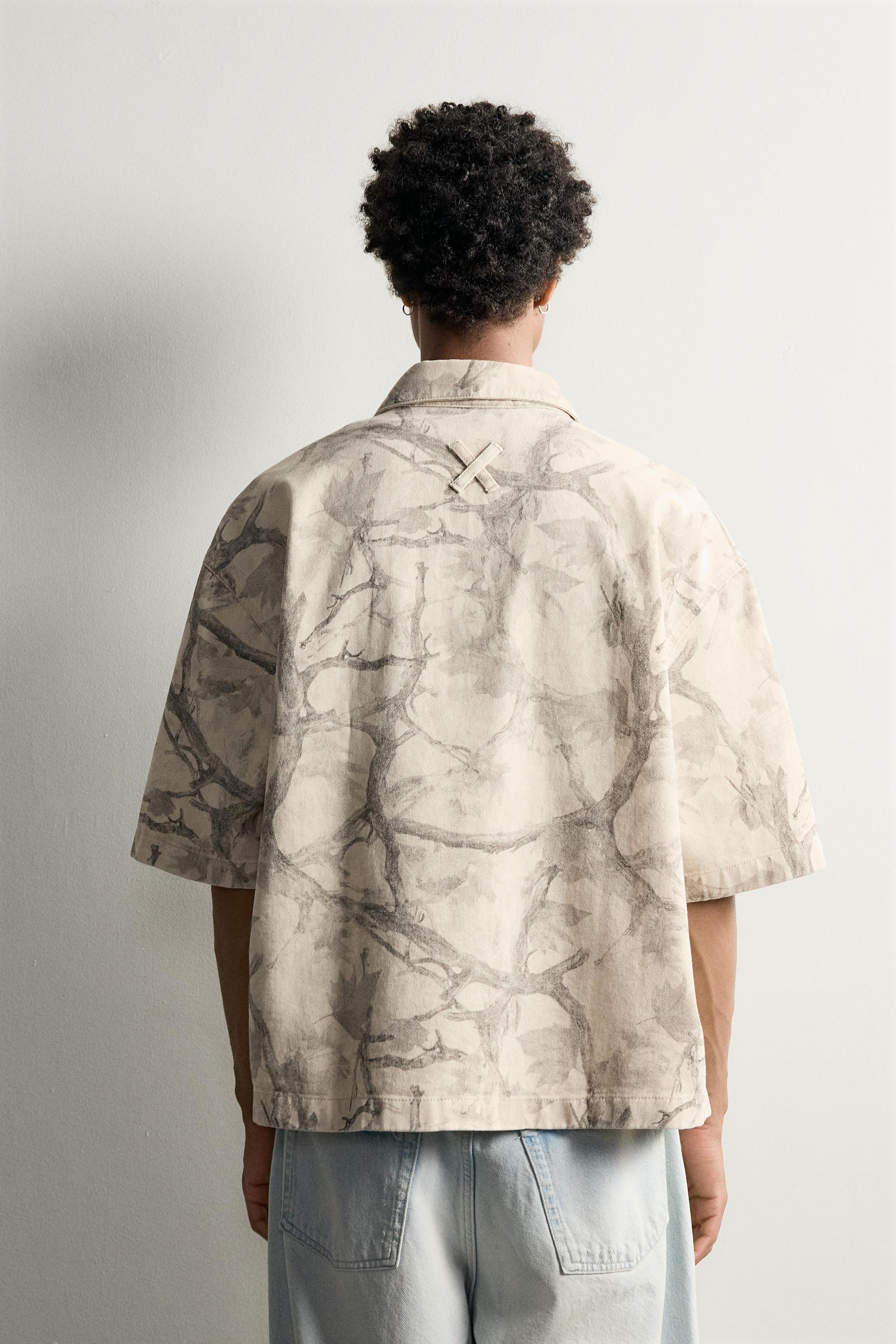 ABSTRACT PRINT BOXY FIT OVERSHIRT
