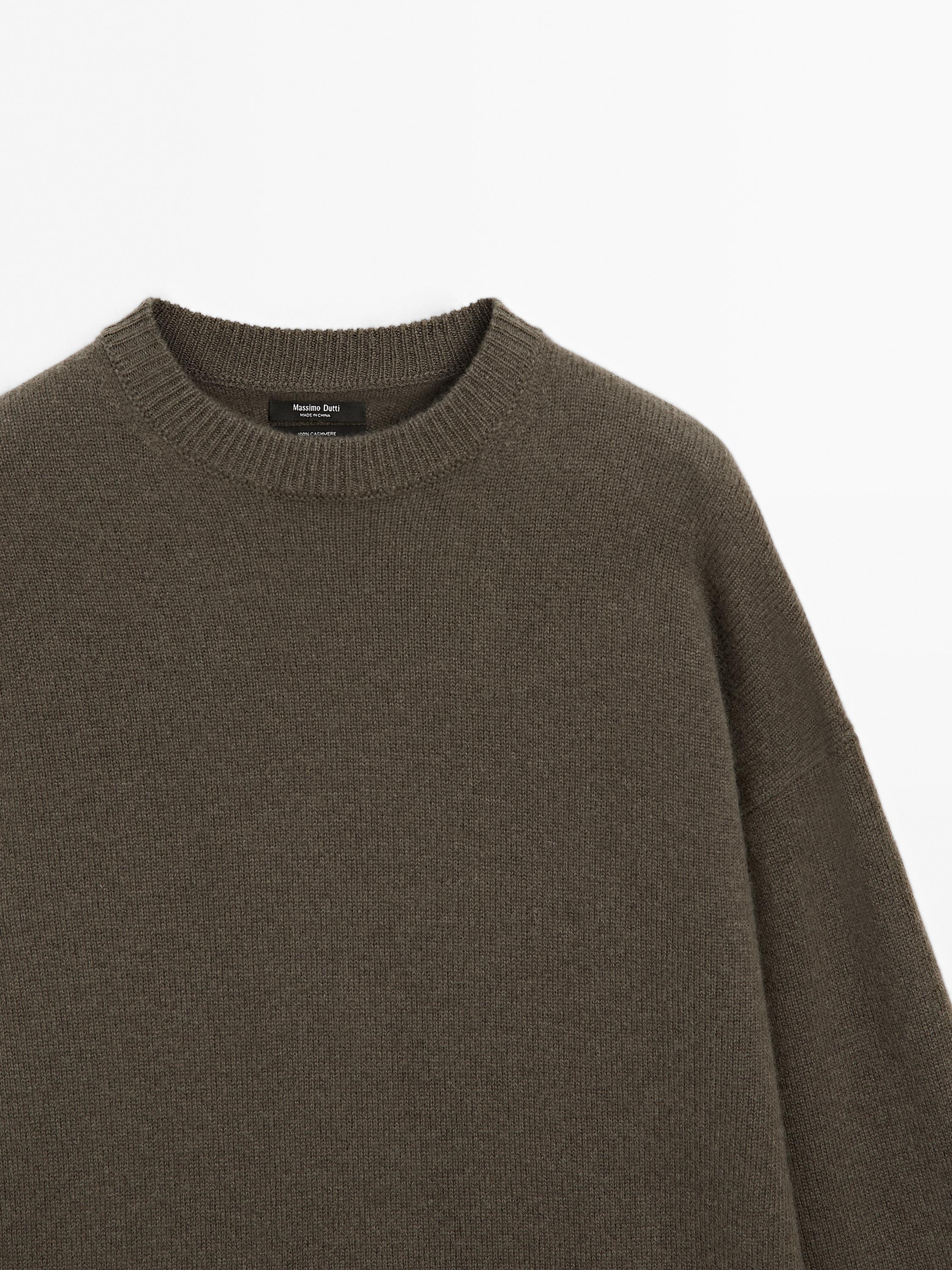 100% cashmere oversize knit sweater