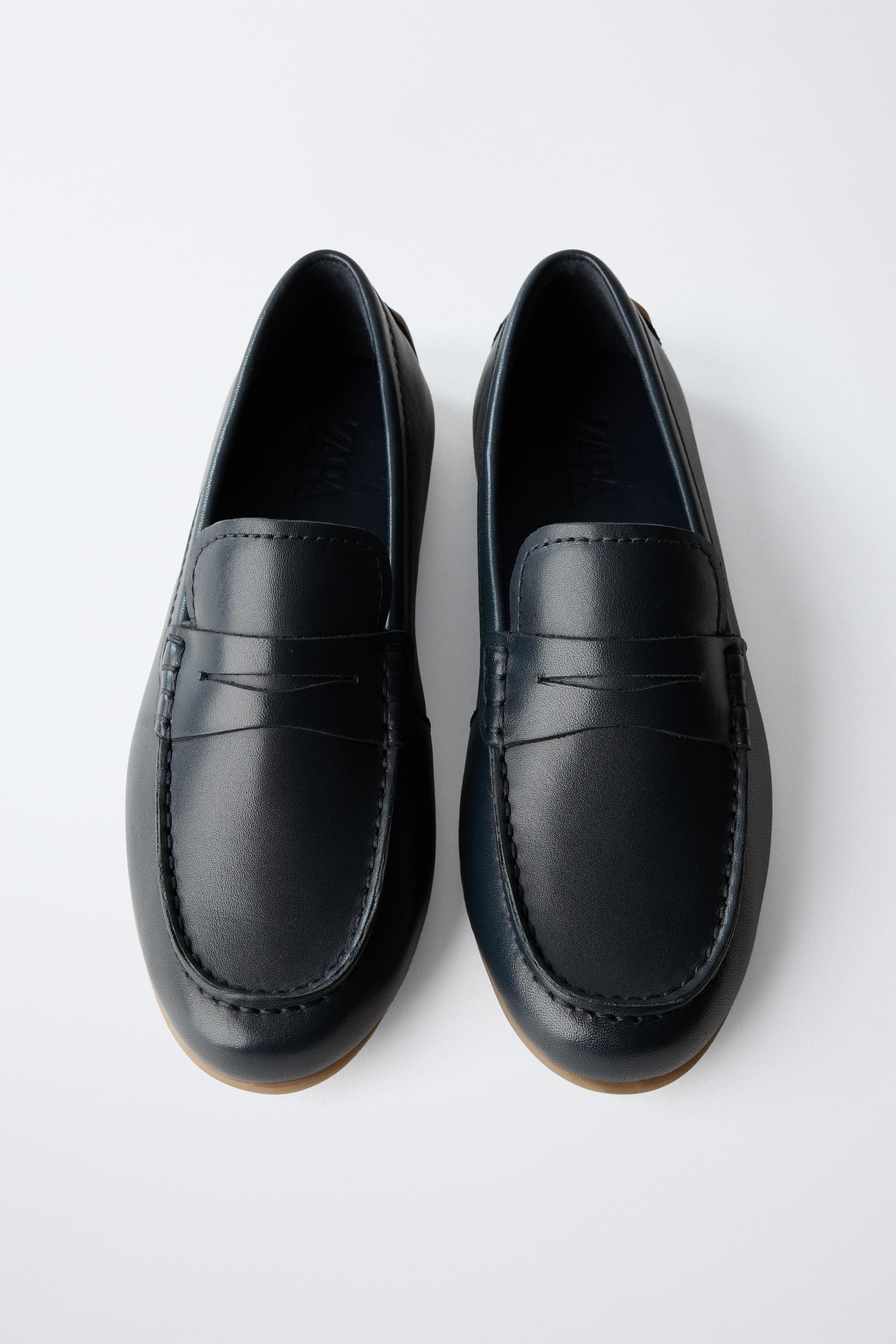 MOCASSINS EN CUIR