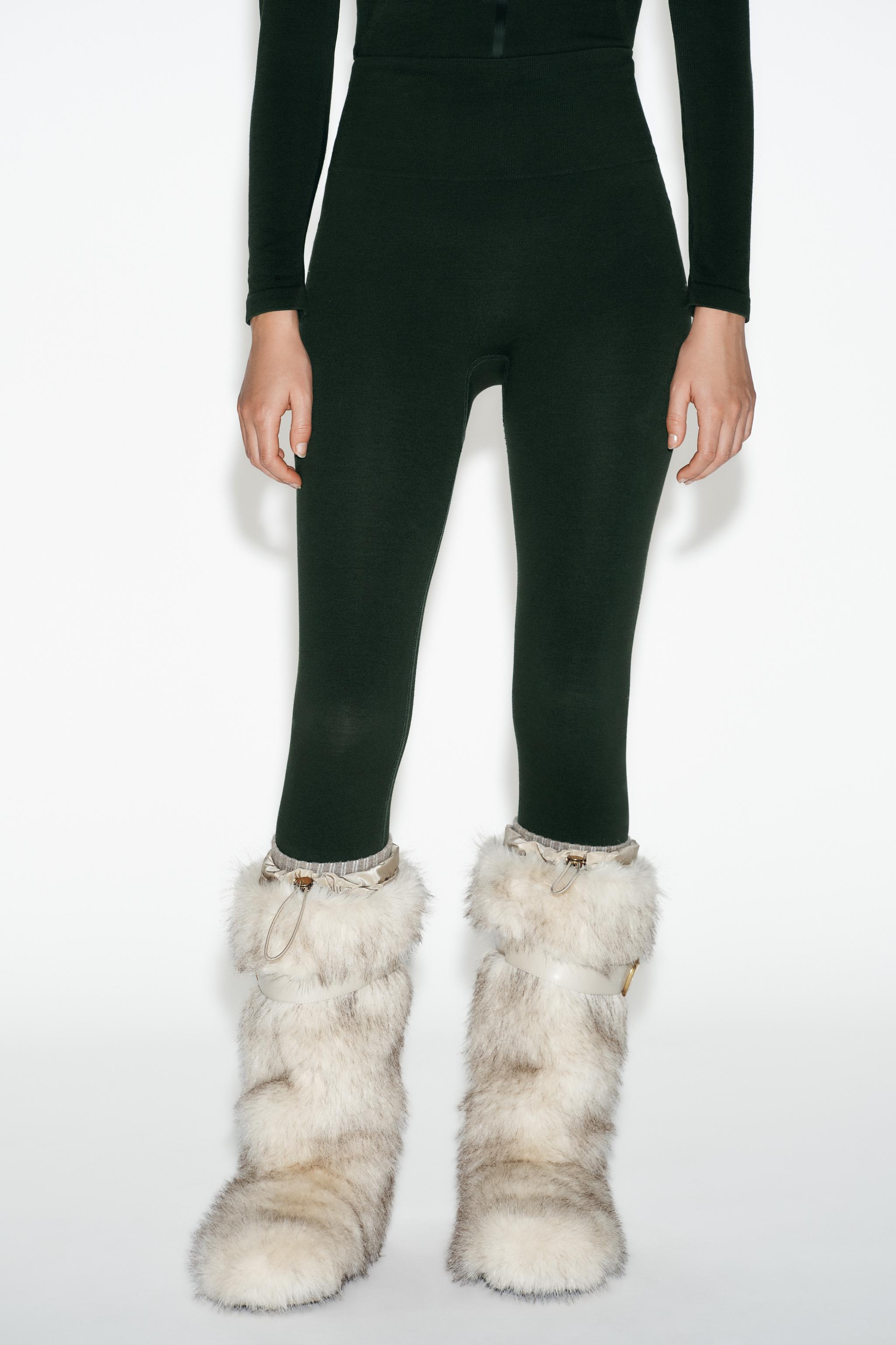 FAUX FUR BOOTS WITH STRAP SKI COLLECTION