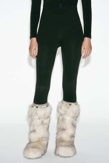 BOTTES EFFET FOURRURE AVEC BRIDE COLLECTION SKI - Blanc écru de Zara - Image 1