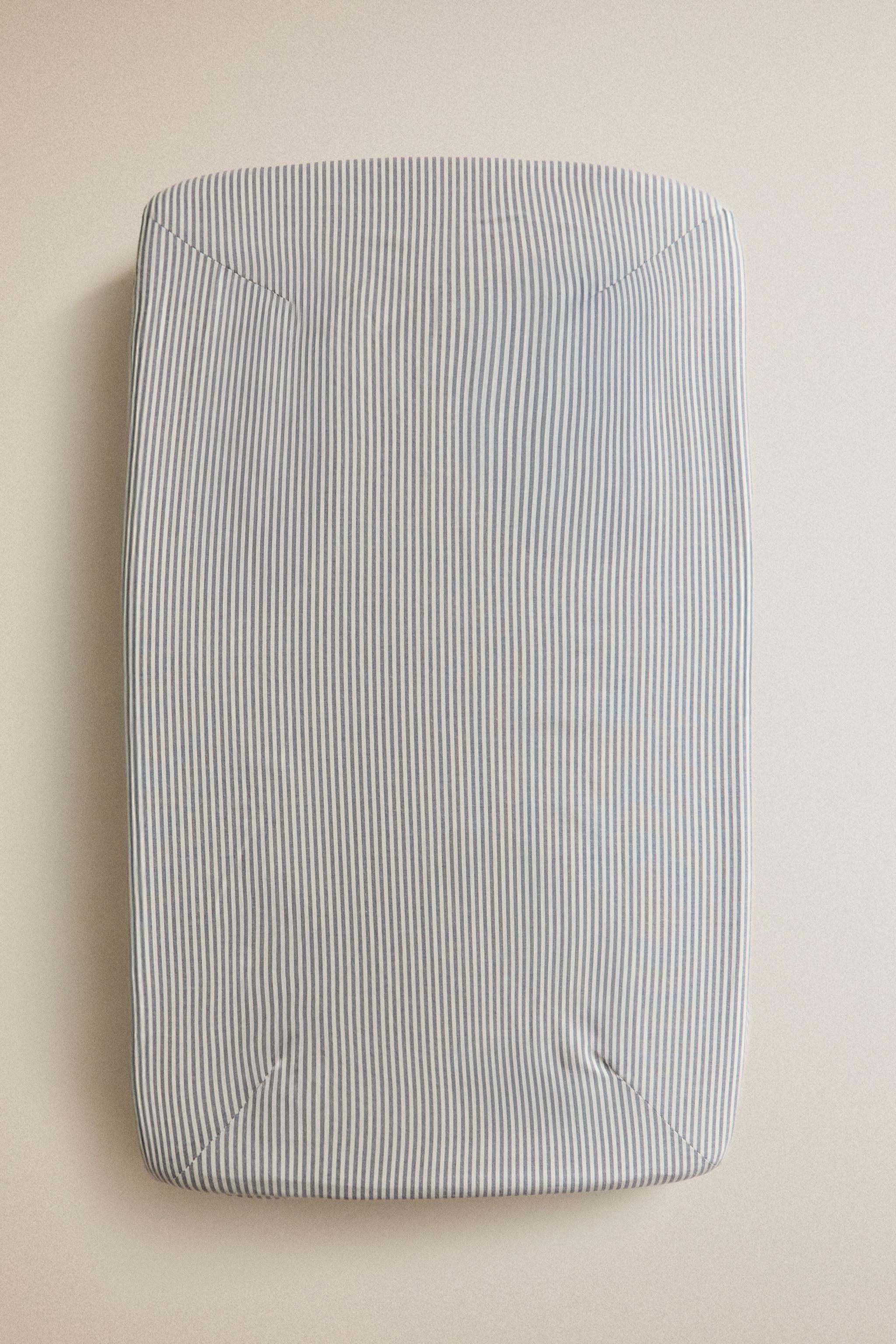 STRIPED BABY CHANGING MAT COVER