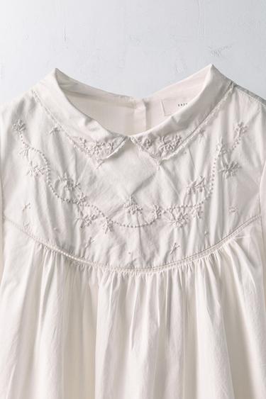 6-10 ANS/ ROBE EN POPELINE FLEURS BRODÉES LIMITED EDITION - Écru de Zara - Image 2