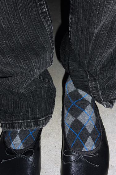 ARGYLE PATTERN SOCKS — Gray 2