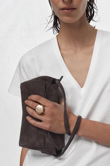 حقيبة جلدية صغيرة - بني الخاص بـ Zara