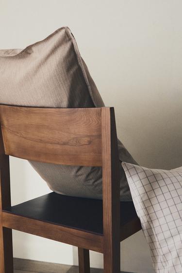 FADED STRIPED COTTON PILLOWCASE - Brown by Zara