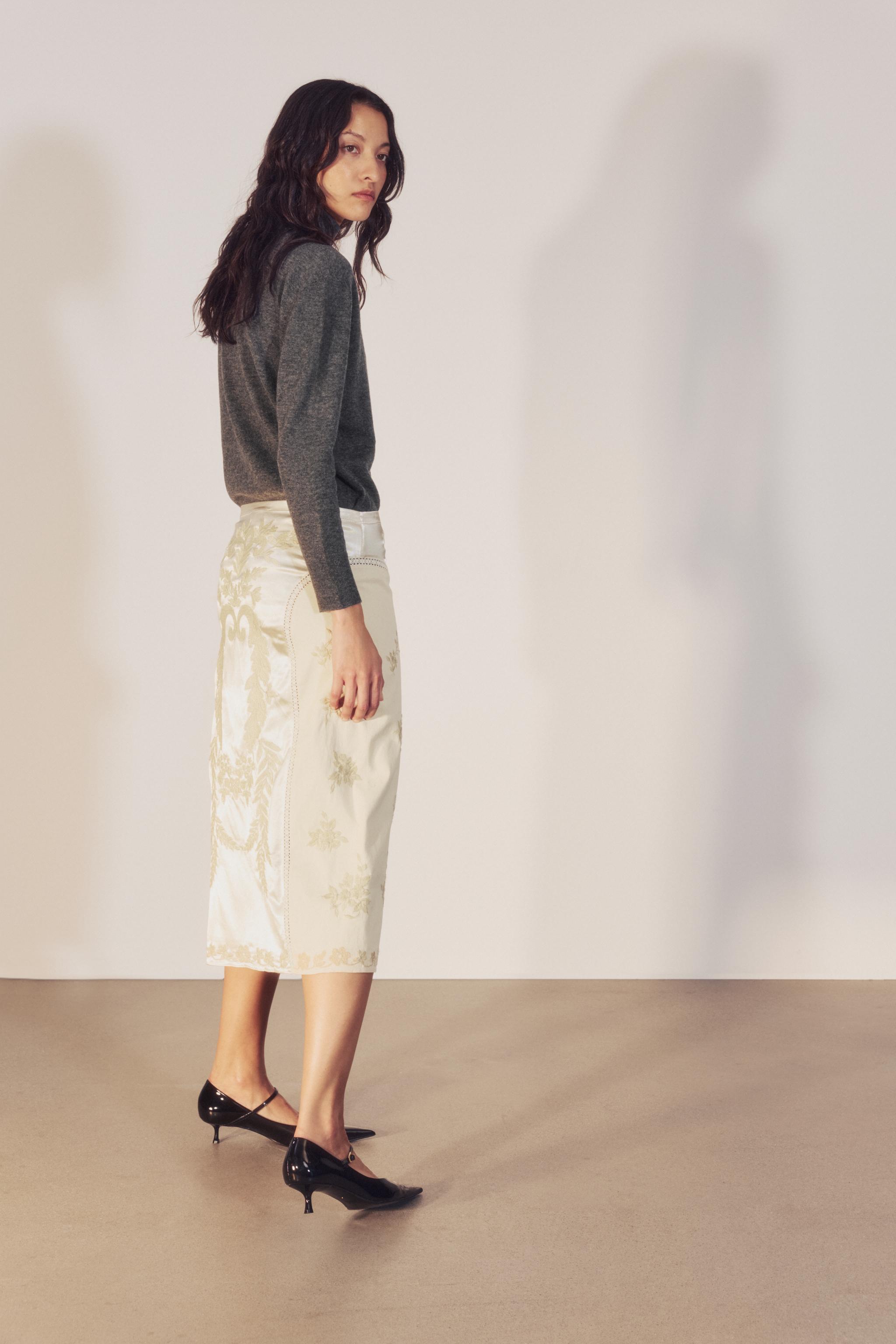 ZW COLLECTION EMBROIDERED MIDI SKIRT