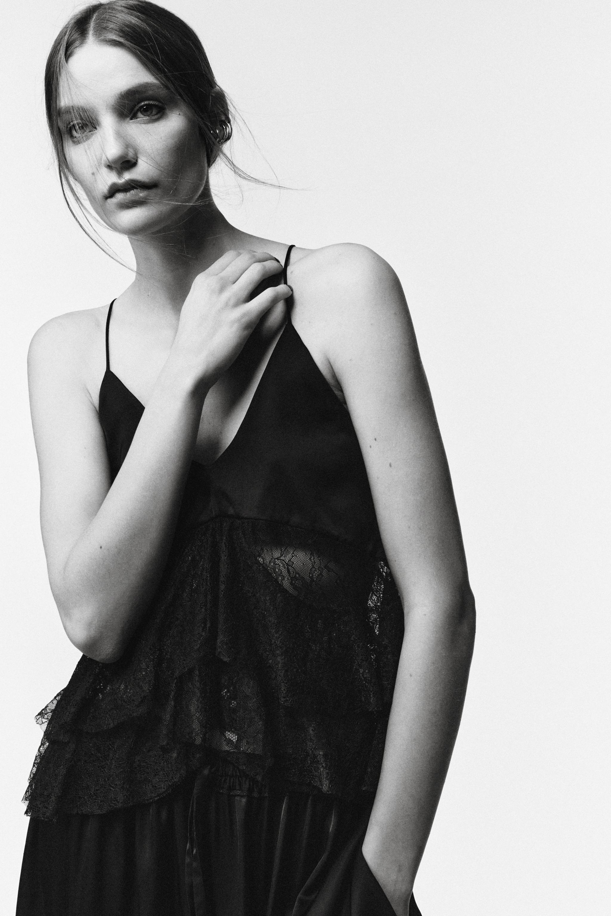 PANTALON BOMBACHO COMBINÉ DENTELLE ÉDITION LIMITÉE