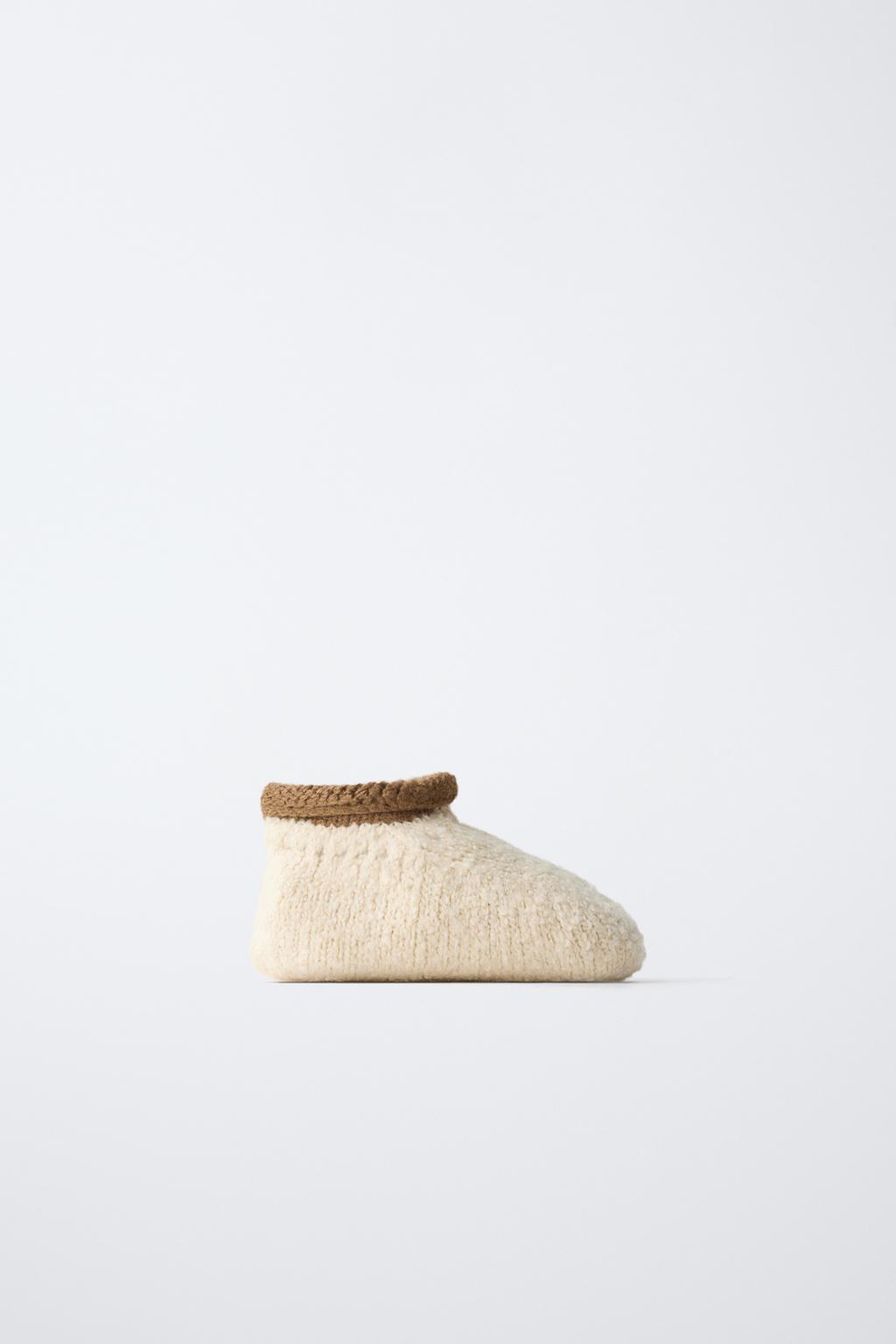 CONTRAST BOUCLÉ BOOTIES
